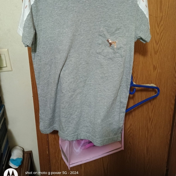 Pink top - Picture 2 of 2